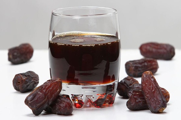 تصویر 3 از قیمت شیره خرما عسلی با کیفیت ارزان + خرید عمده